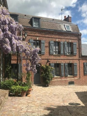 Chambres Avec Vue แซ็งต์-วาเลรี-ซัวร์-ซอมม์ ภายนอก รูปภาพ